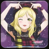 小原鞠莉 「ラブライブ!サンシャイン!! POP UP SHOP in TOWER RECORDS 描き下ろし 3rdソロコンサートver. トレーディングスクエア缶バッジ」