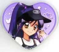 かれん 「アニメ ぴちぴちピッチ POP UP SHOP in マルイ 描き下ろし Y2Kファッションver. トレーディングアクリルバッジ」