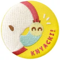 ニャッキ(イエロー/リンゴ) 「ニャッキ! シークレット刺繍缶バッジ」
