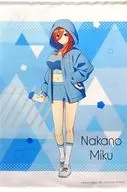 Miku Nakano B2 Tapestry "MOLLY. ONLINE Scratch Film The Quintessential Quintuplets" B-3 Award