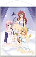 Drawing Yuko / Momo / Mandarin Orange (Sleepover Ver.) B2 Tapestry "Machikado Mazoku 2-chome"