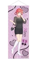 中野二乃 等身大タペストリー 「五等分の花嫁*」