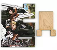 リヴァイ＆エルヴィン 木製時計＆スマートフォンスタンド 「進撃の巨人」