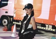 リア(横/腰上/背景荷台) ランダムトレーディングカード 「ITZY 3RD WORLD TOUR ＜TUNNEL VISION＞ in JAPAN」