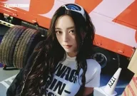 ユナ(横/バストアップ/正面向き) ランダムトレーディングカード 「ITZY 3RD WORLD TOUR ＜TUNNEL VISION＞ in JAPAN」
