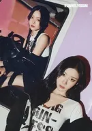 リュジン＆チェリョン(縦/膝上) ランダムトレーディングカード 「ITZY 3RD WORLD TOUR ＜TUNNEL VISION＞ in JAPAN」
