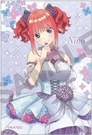 中野二乃(紫陽花ドレス) アート缶バッジ 「五等分の花嫁*」
