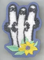 ニョロニョロ 「ムーミン ヒュバ・マトカテーマ サガラ刺繍ピンバッジ なかま」