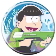 チョロ松 「おそ松さん 缶バッジ 01.ウォーターフェスver. 描き下ろしイラスト」