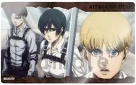 14. O conjunto "Shingeki no Kijin Clear Card Collection"