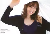 Ikuta Erika (Cardigan / Horizontal) postcard "Ikuta Erika Nogizaka46 Graduation Memorial Book 『 Kanon 』" enclosed special bonus