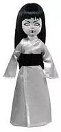 Yuki Isoya Onna - Yukionna - "Living Dead Dolls" Série 24