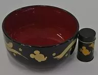 Mickey Mouse (Gold / Floral Pattern) Mickey & minnie Year-crossing Soba Set (with Shichimi Filling) "Disney"
