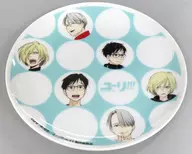 1. 勇利 & Victor & Yuri (round / blue) cake plate "YURI!!! ON ICE x Preroll" cake & macaroon Purchase benefits