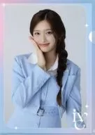 イソ 「フラットガシャポン IVE FROM STARSHIP ENTERTAINMENT WITH AMUSE クリアファイルコレクション」