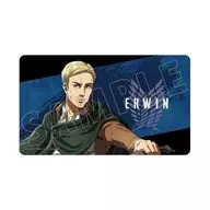 エルヴィン・スミス 描き下ろし マルチデスクマット 戦いの後でver. 「進撃の巨人」
