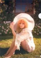 Ayumi Hamasaki (White Costume / Gym Class) A4 clear file