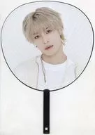 ヤンヤン BIGうちわ 「2024 WayV CONCERT [ON THE Way] IN JAPAN」