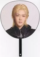 ユウタ BIGうちわ 「NCT 127 4TH TOUR ‘NEO CITY ： JAPAN - THE MOMENTUM’」