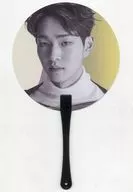 オンユ うちわ 「SHINee WORLD V」