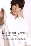 浜尾京介/上半身・衣服白・右手舉起・毛巾・背景白/Linne Special Care SET特典生寫真心的White Wash浜尾京介Ver