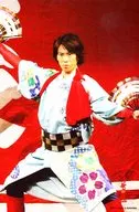 Snow Man / Ryota Miyadate / Live Photo / Above Knee / Light Blue Kimono / Left-Hand Fan / Open Both Hands / Open Legs / Red Background / 2L Size / Takizawa Kabuki 2014