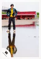 V6 / Ken Miyake / Whole body, Costume green, Shirt yellow, Both hands waist, Reflection to puddle / Official Official photo