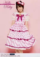 Juice=Juice/宮本佳林/膝上・衣装白ピンク・両手下・背景ピンク・2Lサイズ/演劇女子部 「ミュージカル 恋するハローキティ」