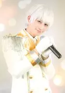 Ryo Matsuda (Isana-sha) / Upper body, costume white, both hands microphone, body facing right, background white, Character Tomoshot / Stage "K-Lost Small World -" trading bromide