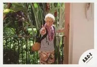 A.B.C-Z / Ryoichi Tsukada / Horizontal, Above the Knee, Costume Gray, Flowers, Bag, Right Hand Piece, Left Hand Wall, Plants / 15 Summer Hawaiian off shot / Official Official photo