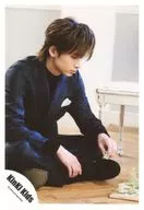 Kinki Kids / Koichi Domoto / Whole Body, Sitting, Agura, Costume Blue, Black, Facing Right, Under Eyes, Chess, Background White / 15-16 Winter Pants & Goods Shooting Off-Shot / Official Official photo