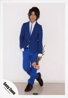 SeXyzone / Satoshi Matsushima / Whole body, costume blue white, blue tie, right hand pocket, left hand flower, right foot back, background white / Official Official photo