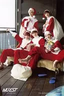 NU’EST/集合(5人)/全身・前座り・衣装赤・サンタ衣装・ポストカードサイズ/「NU’EST Japan official calender 2016」特典生写真