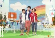 Trignal/集合(3人)/全身・「SUMMER MAGIC」衣装・江口右手肩・ロゴ「kiramune」/特典生写真