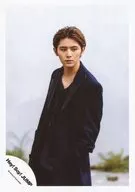 Hey! Say! JUMP / Ryosuke Yamada / Above-the-knee ・ Costume black ・ Both hand pockets ・ Body facing left ・ Eye line facing right ・ Background white / "Give Me Love" PV & Jacque photo / Official Official photo