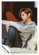 Hey! Say! JUMP / Ryosuke Yamada / Above-the-knee, sofa, sitting, costume gray, two handed arrangement, left knee raising, left facing / "Give Me Love" PV & Jacque photo / Official Official photo