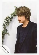 Hey! Say! JUMP / takagi Yuya / Upper Body, Figurino Black, Stripe, Left Side, Mouth Closed, Wall White, Grass / "Give Me Love" PV & Jake/Foto oficial ao vivo