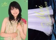黑川芽以/拼圖卡片/上半身·雙手花·背景綠/光盤(YCCW-30003)特典托萊卡