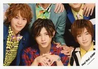 Hey! Say! JUMP / Arioka / Yamada-san / Chinen / Horizontal / Bust up / Costume / Yellow / Red / Black / Matching both hands / Eye-point right / Official Official photo