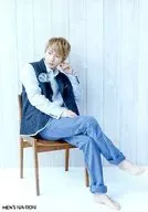 AAA / Shinjiro Atae / Whole Body / Sitting Down / Legs Crossed / Sight Line Left / Left Head / MEN'S NA-TION Project 『 Proud but Empty. 』 Venue Limited 2 nd Sales Official photo