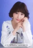 Sakiyoshi Miyawaki / Mano izquierda en la parte superior del cuerpo y la cara / HKT48 Spring Kanto Tour 2017 ~ Show the Serious Idol japonés ~ Random Official photo Limited to the Place