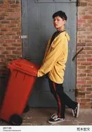 Hirofumi Araki / Body / Costume Yellow. Black / Left Facing / Trash Can / "2017.05" / WE SHOP Official Bromide ~ May 2017 ~