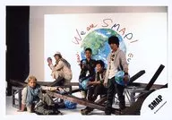 SMAP/集合(5人)/横式·全身·坐·手上地球仪·木村立·背景/公式生写真