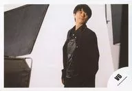 V6 / Yoshihiko INOHARA / Horizontal, Upper body, Costume black, Left side / "Can't Get Enough / ハナヒラケ" PV & Jacque Photo & Special Film Shooting Off-Shot / Official Official photo