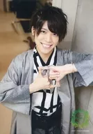 SeXyzone / Satoshi Matsushima / Above-the-knee ・ Costume gray ・ Black and white ・ fingers of both hands matching / "Summer Paradise 2017/So what? Yolo!"