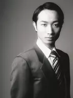 伊藤航/バストアップ・体右向き・モノクロ/ベニバラ兎団 vol.11「La Nouveau Cabaret Quartier Latin! 1950」