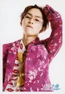 Super Express / takuya (Takuya Kusakawa) / Upper Body / Costume Pink / White / Ribbon Yellow / Glasses / Left Head / Face Up / Special Official photo Set takuya 23 rd Birth Anniversary Ver