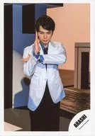 Arashi / Matsujun / Above the Knees / Costume Black and White Blue / Right Hand Par / Above the Left Right Hand / Doors ~ Path of Courage ~ PV & Jacque Shooting Off-Shot / Official Official photo