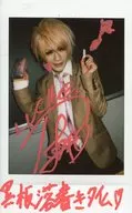 ☆ LUCHe. / Toshin / 「 black board with autograph and message, graffiti time 」, above the knee, costume beige white, tie, left hand chalk / live cheki