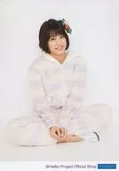 Tsubaki Factory / Yumeno Kishimoto / Whole body, sitting and background white / Tsubaki Factory Official photo 『 "Shop Original 2017 Christmas" Yumeno Kishimoto version Part 1 』